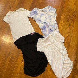 LOT of 4 maternity T-shirts. Size small